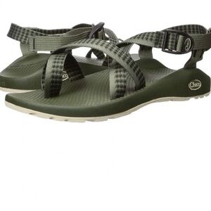 Womens green Chaco sandals